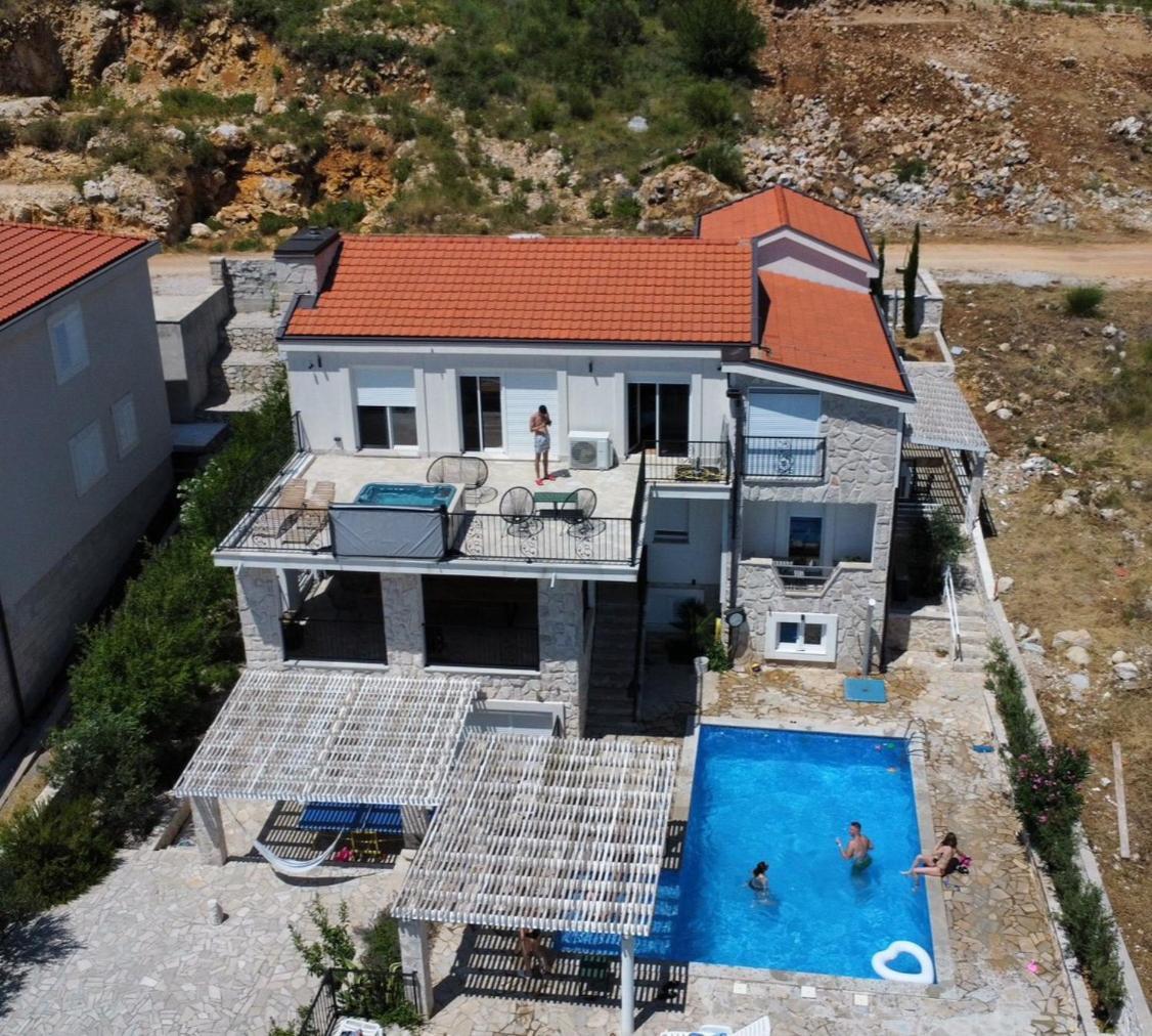 Vila Bosna: Private Luxury Retreat Near Dubrovnik